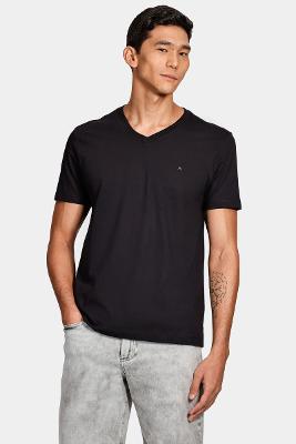 Camiseta Básica Gola v Preto