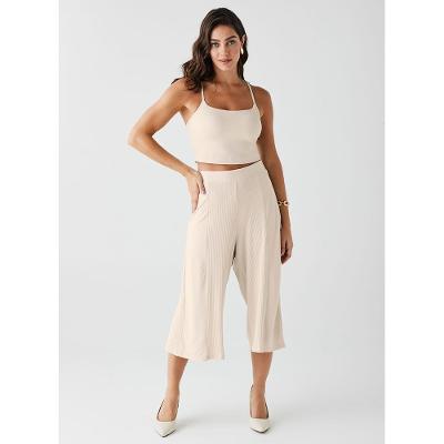 Calça Pantacourt Canelada 20550