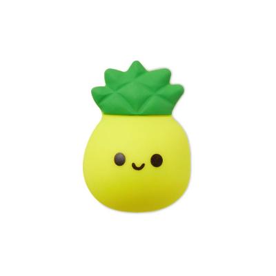 Jibbitz™ abacaxi amigável unico
