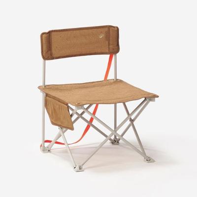 Cadeira baixa dobrável compacta 100 para camping