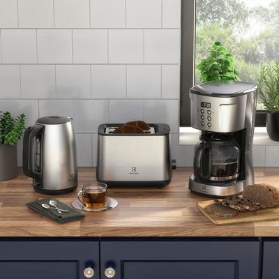 Chaleira Elétrica Electrolux 1,7L Experience com Desligamento Automático (EEK25)