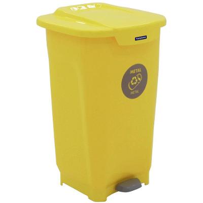 Lixeira para Coleta Seletiva com Pedal Tramontina T-Force em Polipropileno Amarelo - 50 L