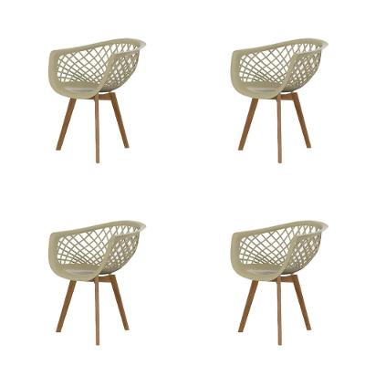Conjunto com 4 Cadeiras de Jantar SeatCo Web PP Wood com Detalhes Vazados