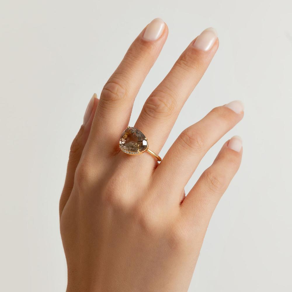 Anel com Quartzo Fumê e Diamantes em Ouro Amarelo 18k - 6