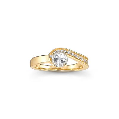 Anel Solitário com Topázio Incolor em Prata 925 com Banho de Ouro Amarelo 18k