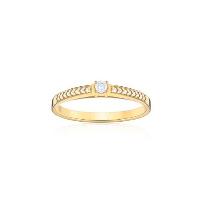 Anel Solitário com 13 Pontos de Diamantes em Ouro Amarelo 18k