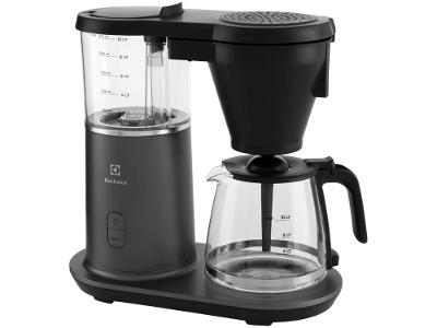 Cafeteira Elétrica Electrolux Expert CMP70