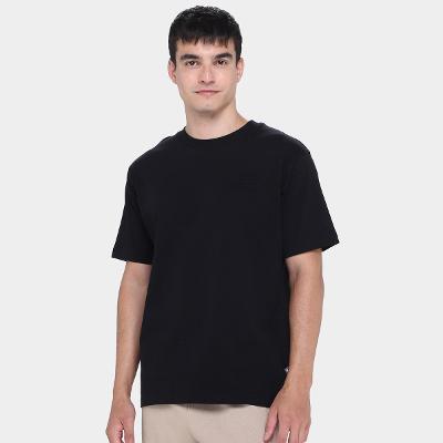 Camiseta New Balance Logo Embossed Masculina