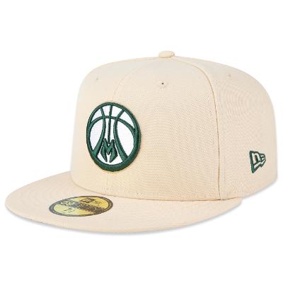 Bone New Era 59FIFTY Milwaukee Bucks Core NBA
