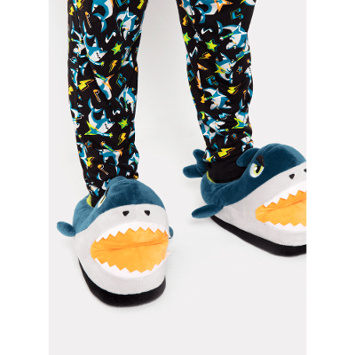 Pantufa Menino Teen Tubarão Rockstar