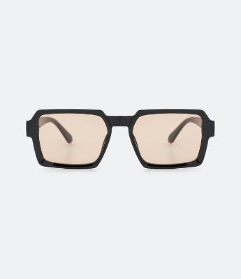 Óculos de Sol Quadrado com Lentes Fume
