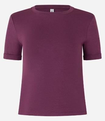 Blusa Básica em Viscose com Manga Dobrada
