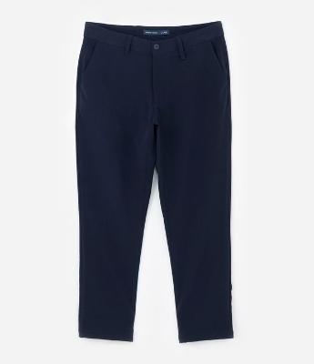 Calça Básica Slim Cropped Alfaiatada com Elastano