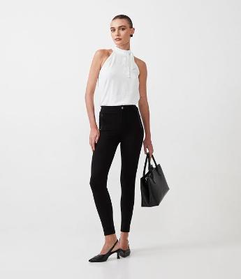 Calça Legging em Ponto Roma com Detalhe Lateral
