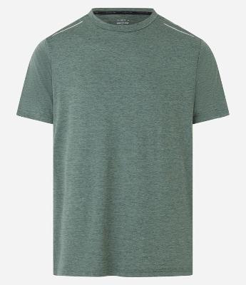 Camiseta Esportiva com Tecnologia Dry e Detalhes Refletivos