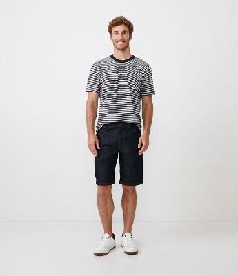 Bermuda Slim Jeans com Elastano e Pesponto Contrastante
