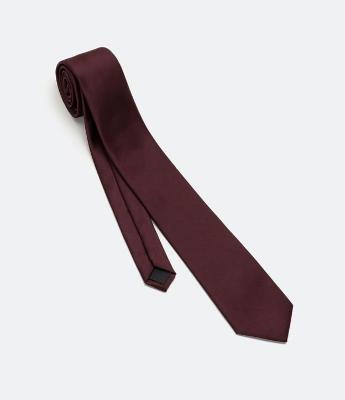 Gravata Clássica Acetinada com Textura