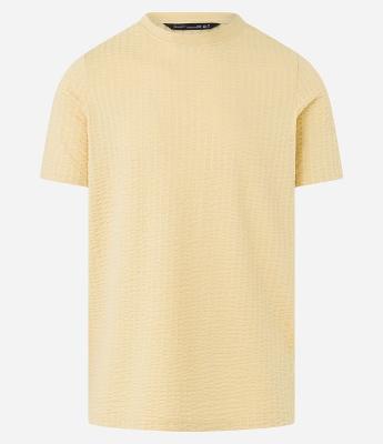 Camiseta Slim em Meia Malha com Textura de Listras