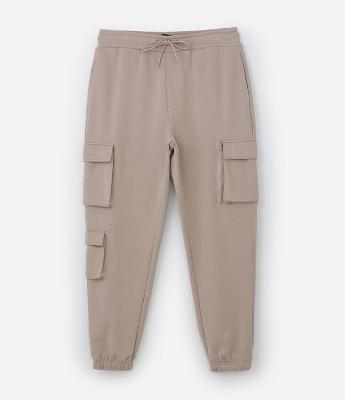Calça Jogger em Moletom com Bolsos Táticos