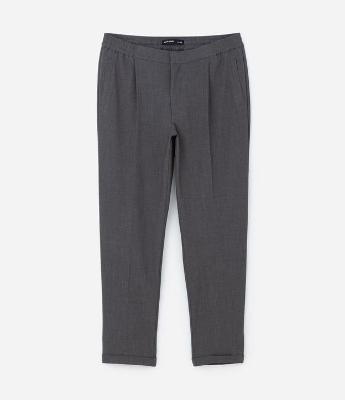 Calça Alfaiatada com Pregas e Cós Elástico