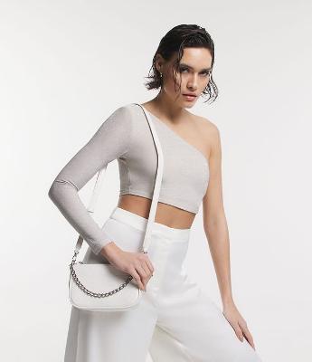 Bolsa Baguete com Alça de Corrente e Textura Croco