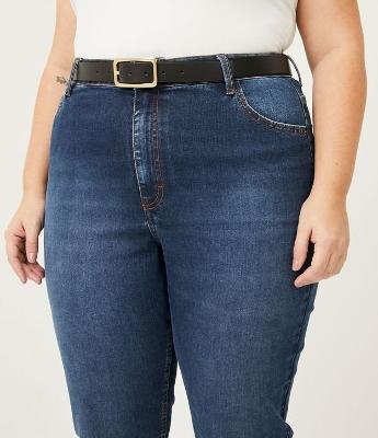 Cinto Médio com Fivela de Metal Retangular Curve & Plus Size