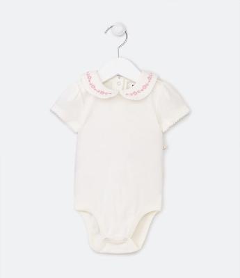 Body Infantil em Suedine com Bordado na Gola Boneca - Tam RN a 18 meses