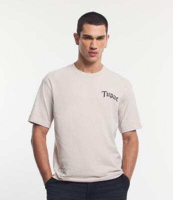 Camiseta Boxy em Meia Malha com Estampa Tupac Frente e Costas