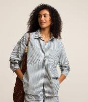 Camisa Jeans com Bolsos e Estampa de Listras - 2