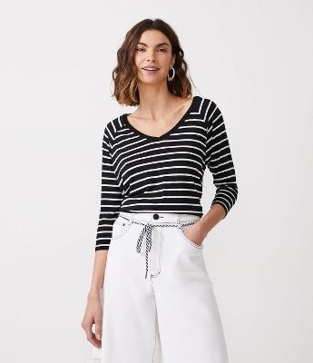 Blusa em Viscose com Estampa Listrada