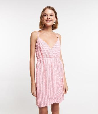 Vestido Curto em Tricoline Transpassado e com Listras em Fio Tinto