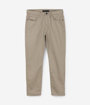 Calça Slim Cropped em Sarja com Bolsos