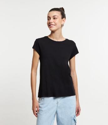 Blusa Manga Curta em Ribana com Corte a Fio