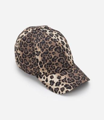 Boné Aba Curva em Sarja Estampa Animal Print Onça