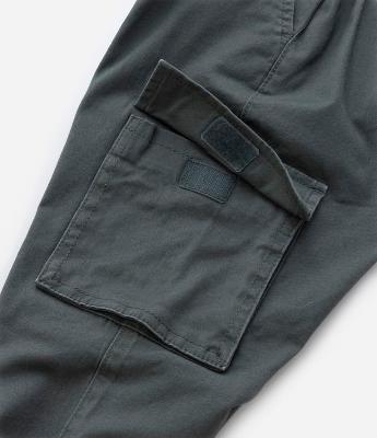 Calça Jogger Infantil com Bolsos Cargo - Tam 5 a 14 anos