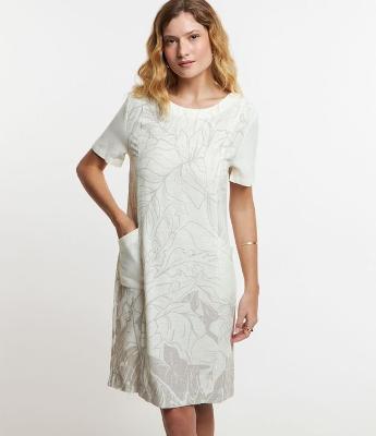 Vestido em Viscolinho com Bolsos Laterais e Estampa Folhagem