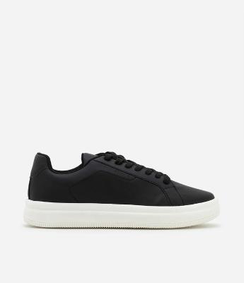Tênis Casual em PU com Solado Bold