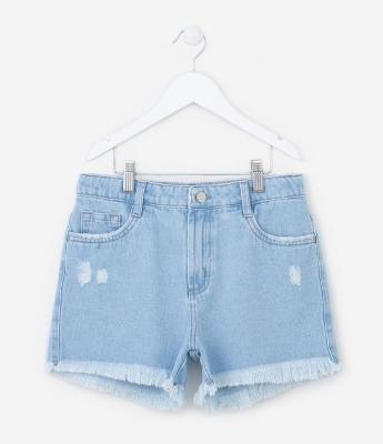 Short Infantil Em Jeans Com Puídos E Barra Desfiada - Tam 5 a 14 Anos