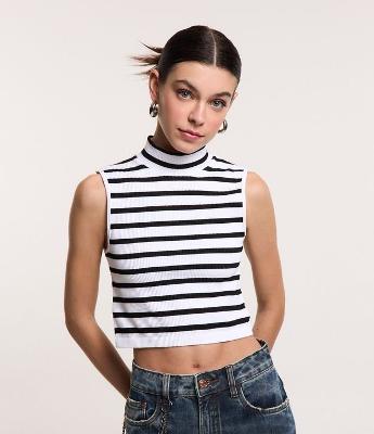 Blusa sem Manga em Seamless com Golinha Alta e Listras