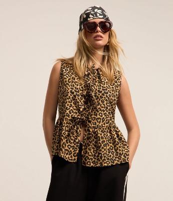 Blusa Peplum em Tricoline com Estampa Animal Print
