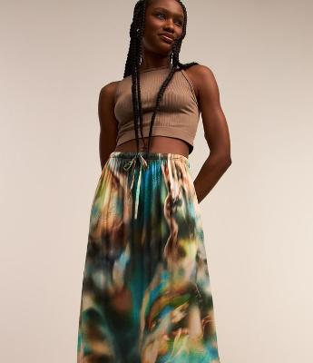 Saia New Midi em Viscose com Amarração na Cintura e Estampa Abstrata
