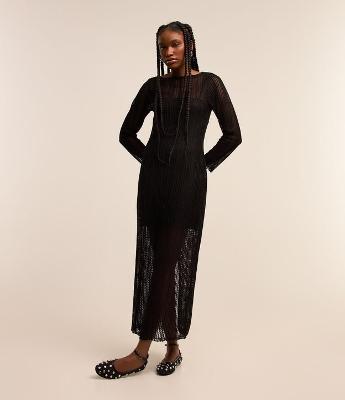 Vestido Midi em Tricô com Forrinho e Texturas