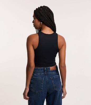 Blusa Curta Básica em Ribana Caneladinha