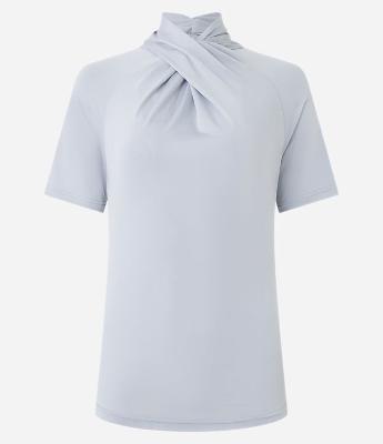 Blusa com Detalhe Transpassado na Gola