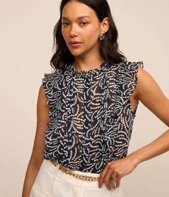 Camisa sem Manga em Chiffon com Babados e Estampa Abstrata