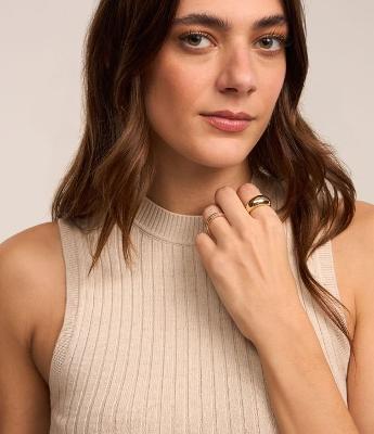 Blusa sem Manga em Viscose com Detalhe Vazado e Textura Canelada