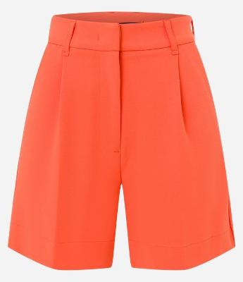 Short Cintura Alta em Crepe com Passantes e Pregas