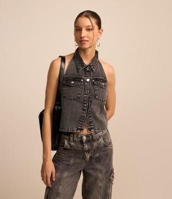 Blusa em Jeans Frente Única com Botões