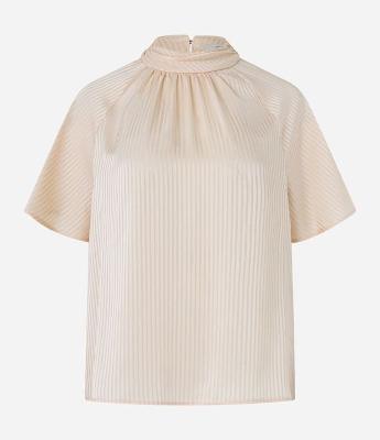 Blusa em Chiffon com Golinha Alta e Textura Listrada