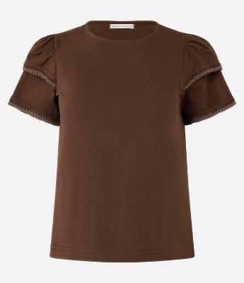 Blusa em Algodão com Detalhe em Efeito Crochê na Manga